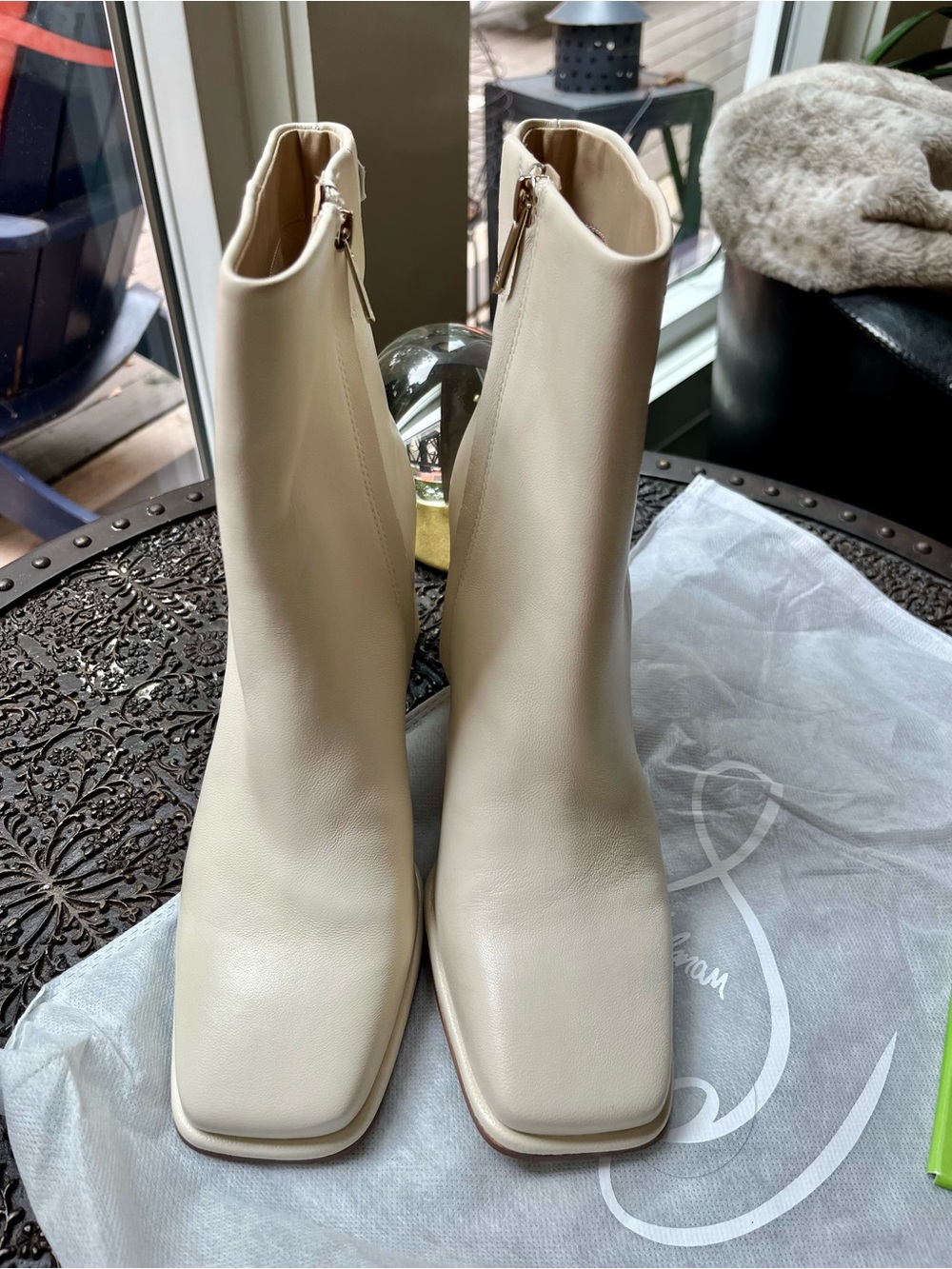 NEW SAM EDELMAN IRIE SQUARE TOE ANKLE BOOTIES IVORY LEATHER 8.5 - Picture 4 of 7